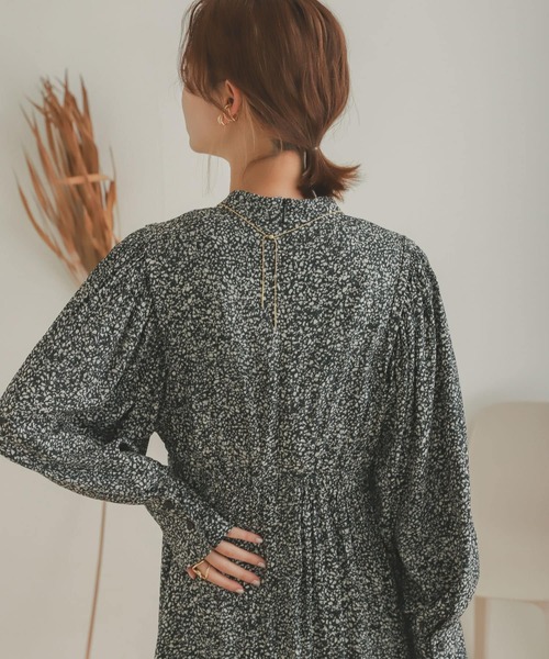 SENSE OF PLACE by URBAN RESEARCH(センスオブプレイスバイアーバンリサーチ)の「ストーンプリントウエストマークワンピース(ワンピース・レディース・ブラック系その他/ベージュ系その他・ONE)」の17枚目の写真