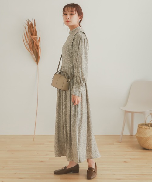 SENSE OF PLACE by URBAN RESEARCH(センスオブプレイスバイアーバンリサーチ)の「ストーンプリントウエストマークワンピース(ワンピース・レディース・ブラック系その他/ベージュ系その他・ONE)」の15枚目の写真