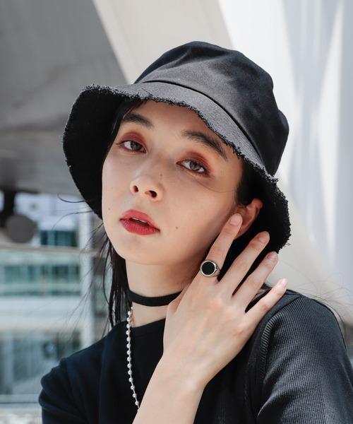 HARE（ハレ）の「ブリムクラッシュバケットハット(HARE)（ハット・レディース・アイボリー/ブラック・FREE）」の8枚目の写真