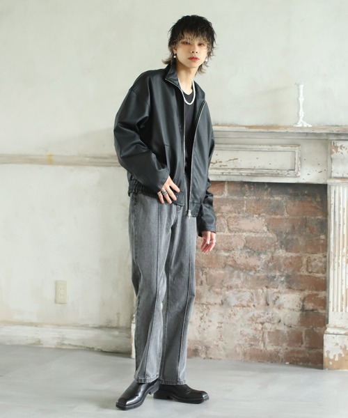 G.O.C(ジーオーシー)の「シンセティックレザーオーバーサイズジップアップジャケット(ブルゾン・メンズ・ブラック・LARGE/MEDIUM)」の12枚目の写真