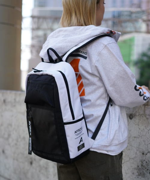 AVIREX（アヴィレックス）の「【AVIREX FLYER'S】リーコンスクエア バックパック/ RECON SQUARE BACK PACK（バックパック/リュック・レディース・ホワイト/Black・FREE）」の12枚目の写真