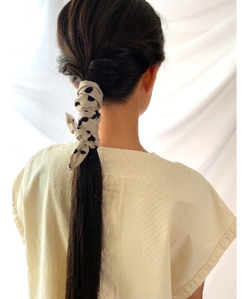 mou(モウ)の「ダルメシアン柄ヘアリボン(その他ヘアアクセサリー・レディース・ブラック/ブラウン/ベージュ・FREE)」の6枚目の写真