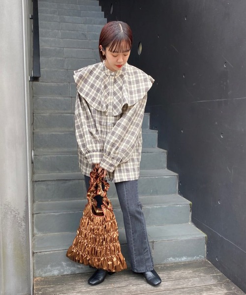 Alley by w closet(アリーバイダブルクローゼット)の「【Alley】フレア衿チェックブラウス(シャツ/ブラウス・レディース・ベージュ/ダークブラウン系1・FREE)」の7枚目の写真