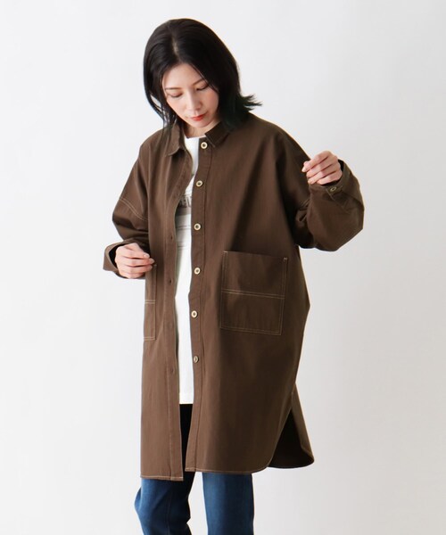 SHOO・LA・RUE（シューラルー）の「◆ポケット付きカバーオール（ブルゾン・レディース・カーキ/ブラウン系/ベージュ・00）」の2枚目の写真