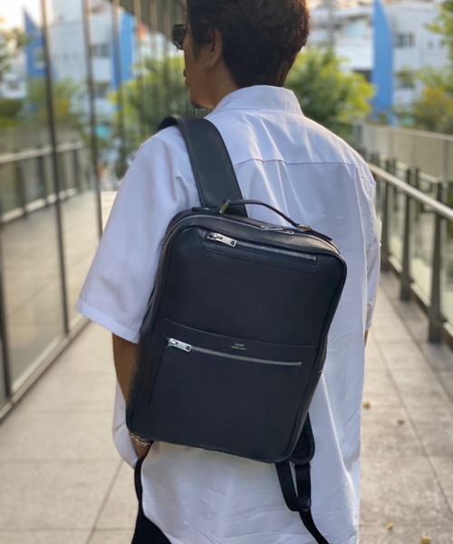 SEEKER(シーカー)の「【CITY】 WATERPROOFサフィアーノレザー スマートバックパック SKB-021CT5(バックパック/リュック・メンズ・ブラック/グレイッシュベージュ/ネイビー・FREE)」の3枚目の写真