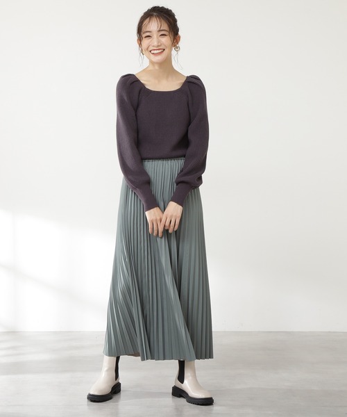 N.(N. Natural Beauty Basic)(エヌエヌナチュラルビューティーベーシック)の「◆スクエアネックパフスリーブニット(ニット/セーター・レディース・オフホワイト/チャコールグレー/ブルー・MEDIUM)」の8枚目の写真