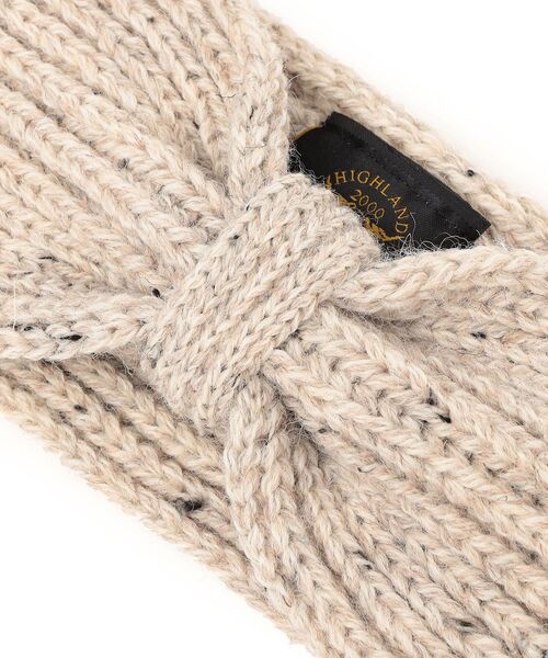 HIGHLAND 2000（ハイランドトゥーサウザンド）の「HIGHLAND 2000:リブヘッドバンド（ヘアバンド・レディース・ベージュ/オフホワイト・ONE SIZE）」の3枚目の写真