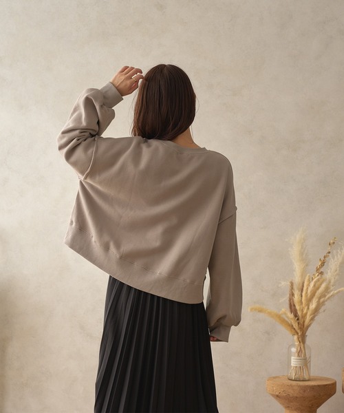 fupel（フぺル）の「ボリュームショートスウェット（スウェット・レディース・オートミール/グレイッシュベージュ/グレイッシュブルー・SMALL/MEDIUM）」の20枚目の写真