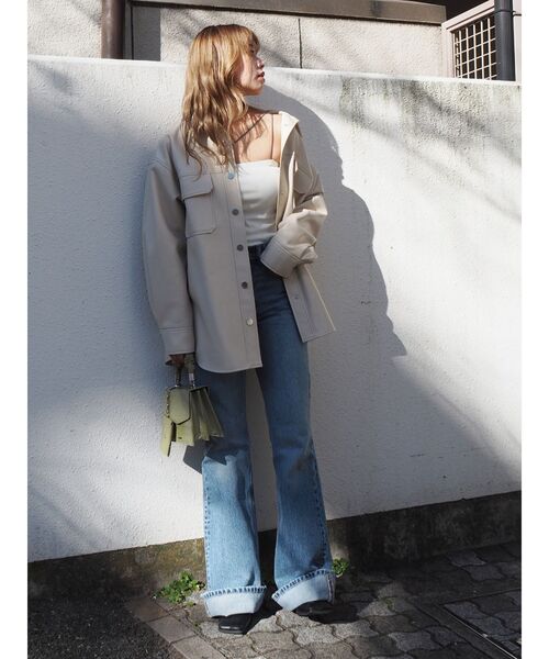 EVRIS（エヴリス）の「レザーライクシャツジャケット（テーラードジャケット・レディース・グリーン/ブラック/アイボリー・FREE）」の21枚目の写真