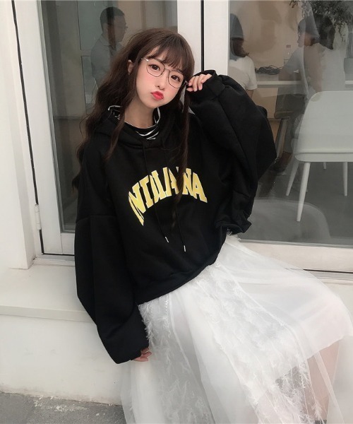 sevens（セブンズ）の「【sevens】ショート丈カレッジロゴパーカー（パーカー・レディース・ホワイト/ブラック/グレー・X-LARGE）」の12枚目の写真