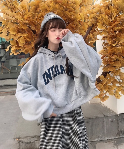 sevens（セブンズ）の「【sevens】ショート丈カレッジロゴパーカー（パーカー・レディース・ホワイト/ブラック/グレー・X-LARGE）」の9枚目の写真