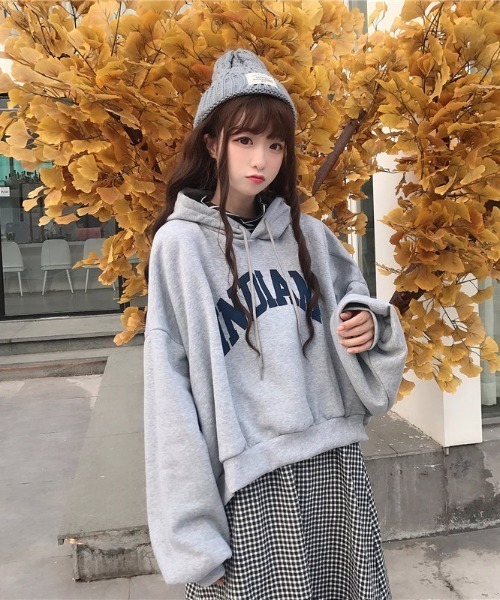 sevens（セブンズ）の「【sevens】ショート丈カレッジロゴパーカー（パーカー・レディース・ホワイト/ブラック/グレー・X-LARGE）」の7枚目の写真