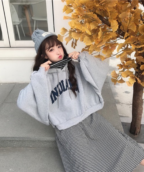 sevens（セブンズ）の「【sevens】ショート丈カレッジロゴパーカー（パーカー・レディース・ホワイト/ブラック/グレー・X-LARGE）」の15枚目の写真