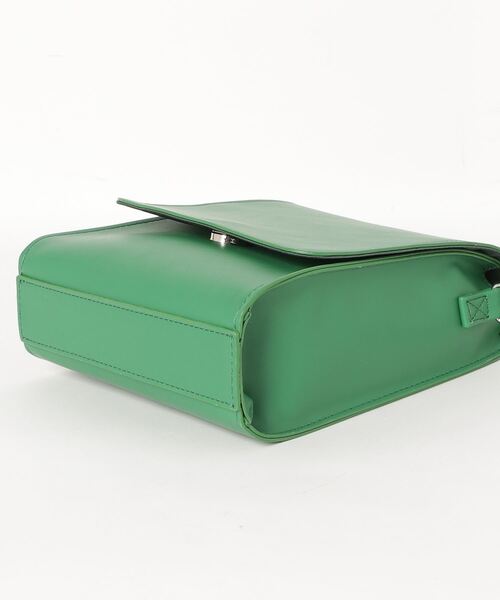 WEGO（ウィゴー）の「WEGO/フェイクレザーフラップショルダー（ショルダーバッグ・メンズ・ブラック/グリーン/その他1・FREE）」の4枚目の写真