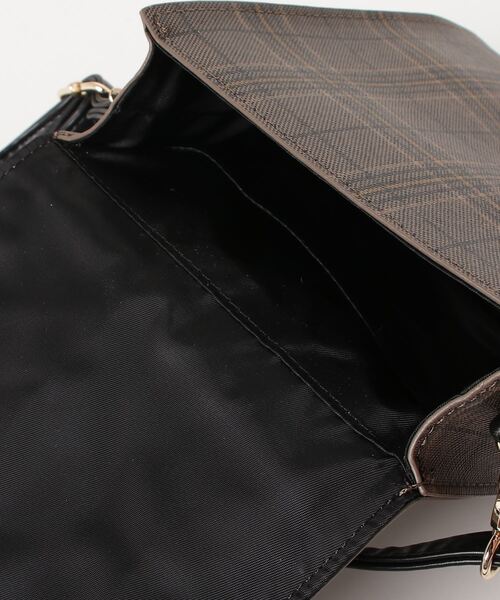 WEGO（ウィゴー）の「WEGO/フェイクレザーフラップショルダー（ショルダーバッグ・メンズ・ブラック/グリーン/その他1・FREE）」の7枚目の写真