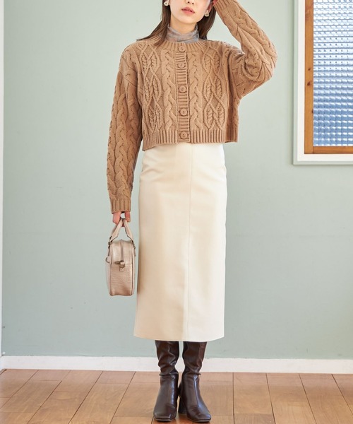 tocco closet(トッコ クローゼット)の「【ZOZO限定】ケーブル編みショート丈カーディガン(カーディガン/ボレロ・レディース・ブラック/ベージュ/ピンク・M)」の10枚目の写真