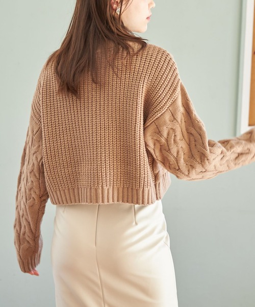 tocco closet(トッコ クローゼット)の「【ZOZO限定】ケーブル編みショート丈カーディガン(カーディガン/ボレロ・レディース・ブラック/ベージュ/ピンク・M)」の11枚目の写真