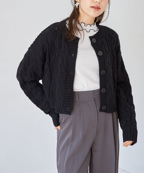 tocco closet(トッコ クローゼット)の「【ZOZO限定】ケーブル編みショート丈カーディガン(カーディガン/ボレロ・レディース・ブラック/ベージュ/ピンク・M)」の9枚目の写真