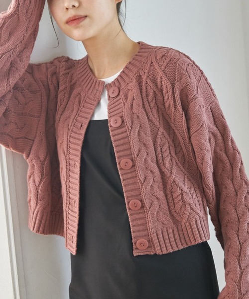 tocco closet(トッコ クローゼット)の「【ZOZO限定】ケーブル編みショート丈カーディガン(カーディガン/ボレロ・レディース・ブラック/ベージュ/ピンク・M)」の12枚目の写真