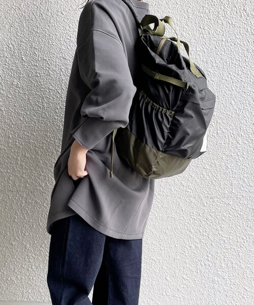 SHIPS（シップス）の「*〈パッカブル〉PAG 3WAYデイトリップ◇（バックパック/リュック・レディース・ブラック/オリーブ/オレンジ/ネイビー/チャコールグレー/ブラック系・ONE SIZE）」の21枚目の写真