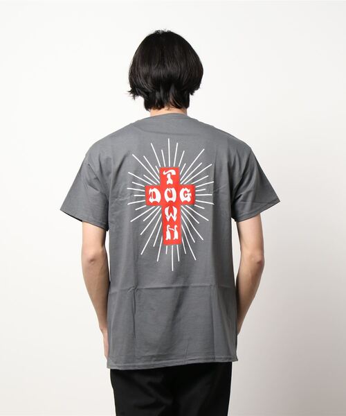 DOGTOWN（ドッグタウン）の「Blast S/S T-SHIRTS/DOGTOWN(ドッグタウン)半袖バックプリントTシャツ（Tシャツ/カットソー・メンズ・チャコールグレー/ブラック・MEDIUM/LARGE/X-LARGE）」の2枚目の写真