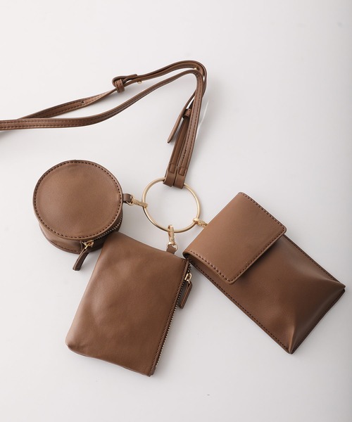 ElegChic(エレグシック)の「3連マルチショルダーバック(ショルダーバッグ・レディース・ダークブラウン/ブラウン/アイボリー・FREE)」の11枚目の写真