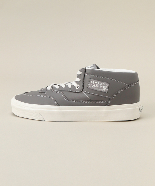 VANS(バンズ)の「【VANS / バンズ】HALF CAB 33 DX(スニーカー・メンズ・ホワイト/グレー・90/100/80/85/95)」の3枚目の写真