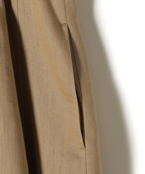 SHIPS(シップス)の「〈手洗い可能〉テレデランカットオフカラーワンピース◆(ワンピース・レディース・ベージュ/ブラウン/ピンク/ブルー・38/36)」の11枚目の写真