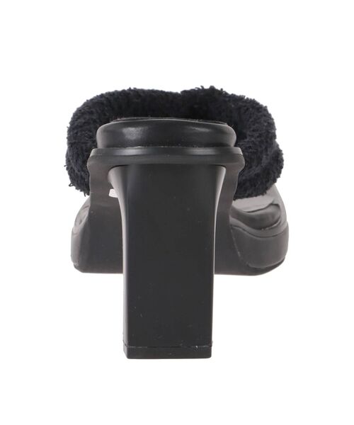 GYDA(ジェイダ)の「PILE THONGサンダル(サンダル・レディース・ブラック/オフホワイト・SMALL/MEDIUM/LARGE)」の10枚目の写真