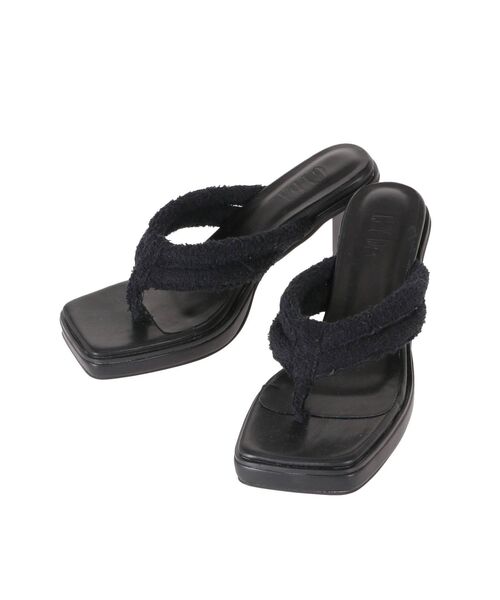 GYDA(ジェイダ)の「PILE THONGサンダル(サンダル・レディース・ブラック/オフホワイト・SMALL/MEDIUM/LARGE)」の14枚目の写真