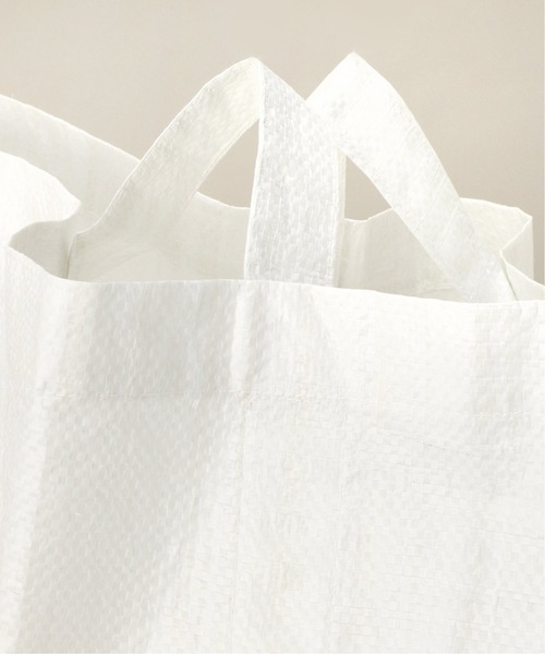 417 EDIFICE(フォーワンセブンエディフィス)の「【VOIRY STORE / ヴォイリーストア】POLYBRAID SQUARE BAG(ショルダーバッグ・メンズ・ホワイト・FREE)」の6枚目の写真