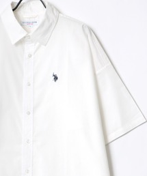 U.S. POLO ASSN.（ユーエスポロアッスン）の「U.S. POLO ASSN./ユーエスポロアッスン 別注 オーバーサイズ ブロード ロゴ ワンポイント刺繍 レギュラーカラー 半袖シャツ（シャツ/ブラウス）」