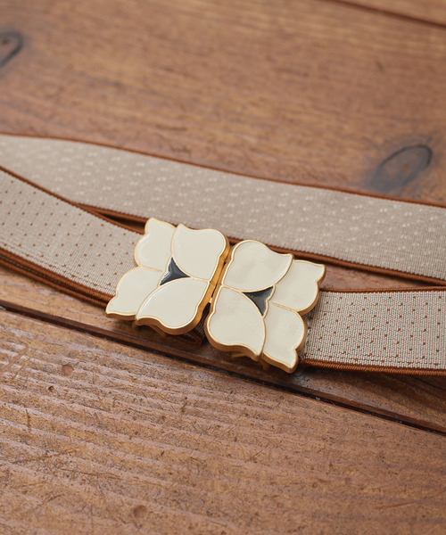 Dot＆Stripes CHILD WOMAN（ドットアンドストライプス　チャイルドウーマン）の「レトロモチーフ ピンドットゴムベルト（ベルト・レディース・ブラック/アイボリー・FREE）」の2枚目の写真