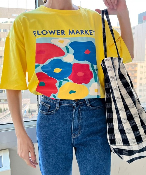 lala Born(ララボーン)の「フラワーアートTシャツ(Tシャツ/カットソー・レディース・ホワイト/ブラック/イエロー・FREE)」の11枚目の写真