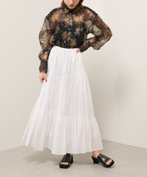 Lui's（ルイス）の「コットンボイルアシメティアードスカート（スカート・レディース・ブルー/オフホワイト/ブラック・FREE）」の4枚目の写真