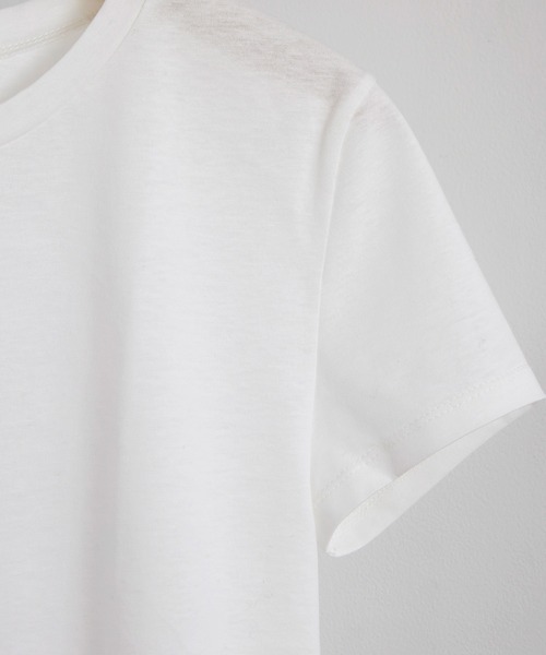 EFOLE(エフォル)の「【EFOLE】 綿リネン フロッキーロゴ コンパクトTシャツ(Tシャツ/カットソー・レディース・ホワイト/ブラック・FREE)」の7枚目の写真