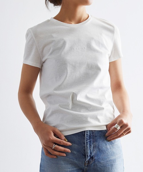 EFOLE(エフォル)の「【EFOLE】 綿リネン フロッキーロゴ コンパクトTシャツ(Tシャツ/カットソー・レディース・ホワイト/ブラック・FREE)」の9枚目の写真