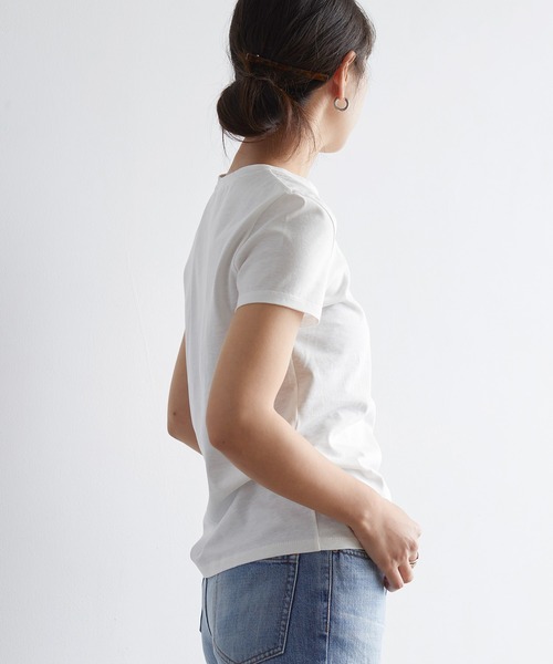 EFOLE(エフォル)の「【EFOLE】 綿リネン フロッキーロゴ コンパクトTシャツ(Tシャツ/カットソー・レディース・ホワイト/ブラック・FREE)」の10枚目の写真