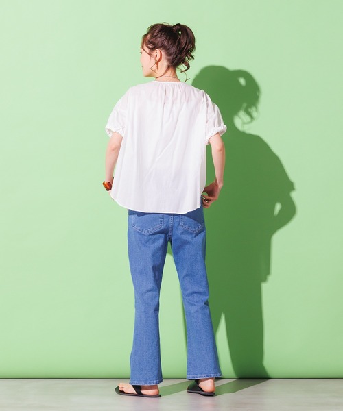 hunch（ハンチ）の「ざっくり袖デザイン ショートスリーブブラウス（シャツ/ブラウス・レディース・ブラック/ベージュ/オフホワイト・FREE）」の4枚目の写真