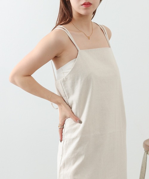 COLONY 2139（コロニートゥーワンスリーナイン）の「ZOZO限定 / リネンライクキャミワンピース（ワンピース・レディース・ブラック/アイボリー・FREE）」の11枚目の写真