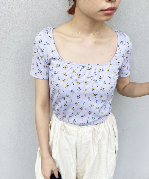 EDIT FOR LULU WORN FREE Tシャツ EDIT. FOR LULU（エディットフォールル）の「コバナプリントリブ