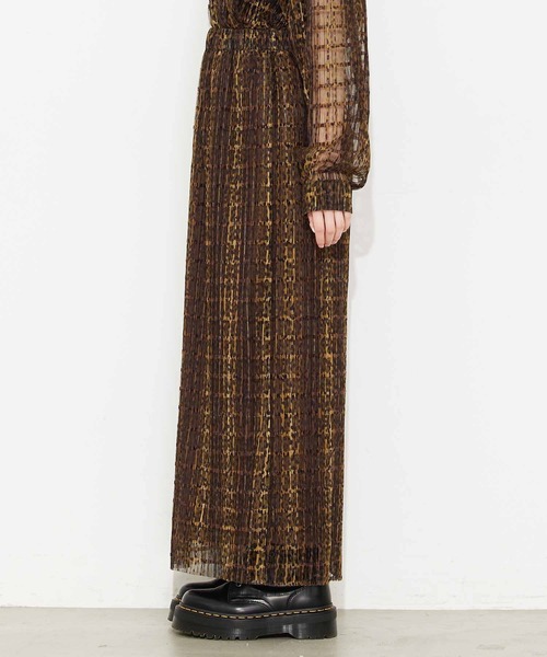 X-girl（エックスガール）の「PLEATED SHEER SKIRT/ヒョウ柄 メッシュ プリーツ シアースカート/ロングスカート（スカート・レディース・ベージュ/グリーン・S/M）」の3枚目の写真