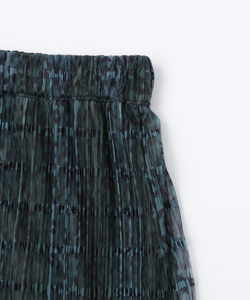 X-girl（エックスガール）の「PLEATED SHEER SKIRT/ヒョウ柄 メッシュ プリーツ シアースカート/ロングスカート（スカート・レディース・ベージュ/グリーン・S/M）」の9枚目の写真