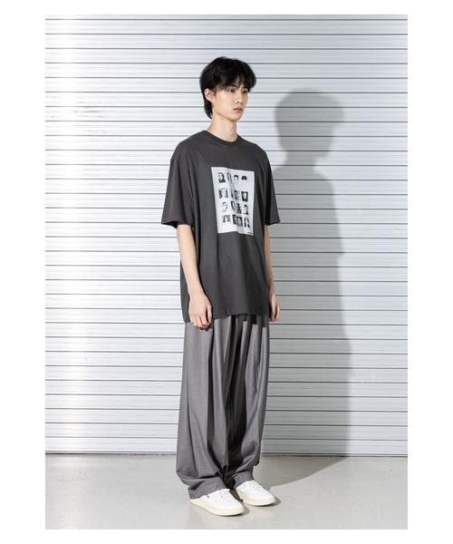 【セール】A'GEM/9 × .kom『MASSNOUN/マスノウン』MONO GALLERY OVERSIZED T-SHIRTS/モノクローム グラフィック オーバーサイズ半袖Tシャツ（Tシャツ/カットソー）｜MASSNOUN（マスノウン）