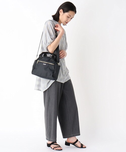 one'sterrace(ワンズテラス)の「anello GL2WAY ボストン(ボストンバッグ・レディース・ブラック/ベビーピンク/グレー系・99)」の20枚目の写真