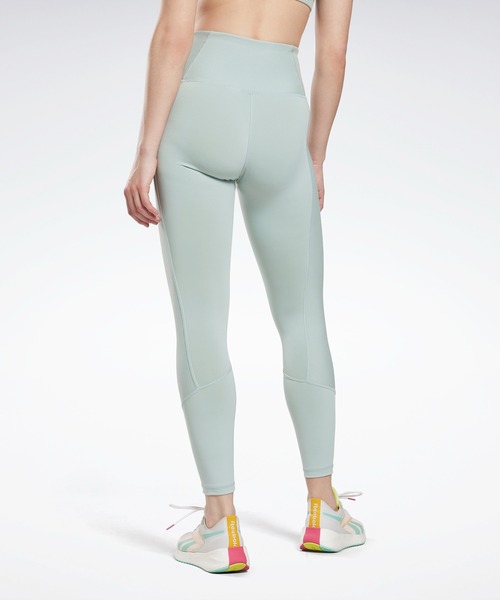 Reebok(リーボック)の「リブ ハイライズ レギンス / Rib High-Rise Leggings(レギンス/スパッツ・レディース・グレー/ブラック/グレー系その他・LARGE/MEDIUM/X-SMALL/SMALL/X-LARGE)」の10枚目の写真