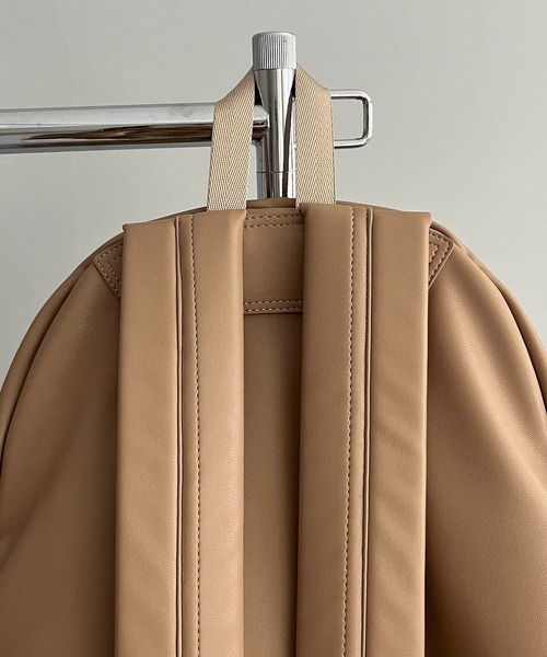 CAPRICIEUX LE'MAGE（カプリシューレマージュ）の「ソフトPUデイバッグ（バックパック/リュック・レディース・ブラック/ベージュ・FREE）」の10枚目の写真