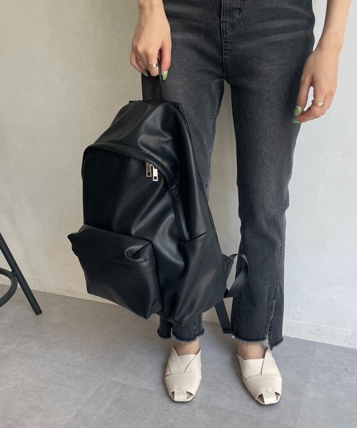 CAPRICIEUX LE'MAGE（カプリシューレマージュ）の「ソフトPUデイバッグ（バックパック/リュック・レディース・ブラック/ベージュ・FREE）」の16枚目の写真