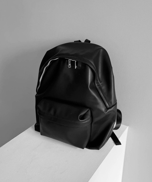 CAPRICIEUX LE'MAGE（カプリシューレマージュ）の「ソフトPUデイバッグ（バックパック/リュック・レディース・ブラック/ベージュ・FREE）」の9枚目の写真