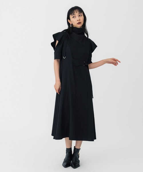 ユナイテッドトウキョウ　ワンピース UNITED TOKYO（ユナイテッドトウキョウ）の「ドレープスリーブ